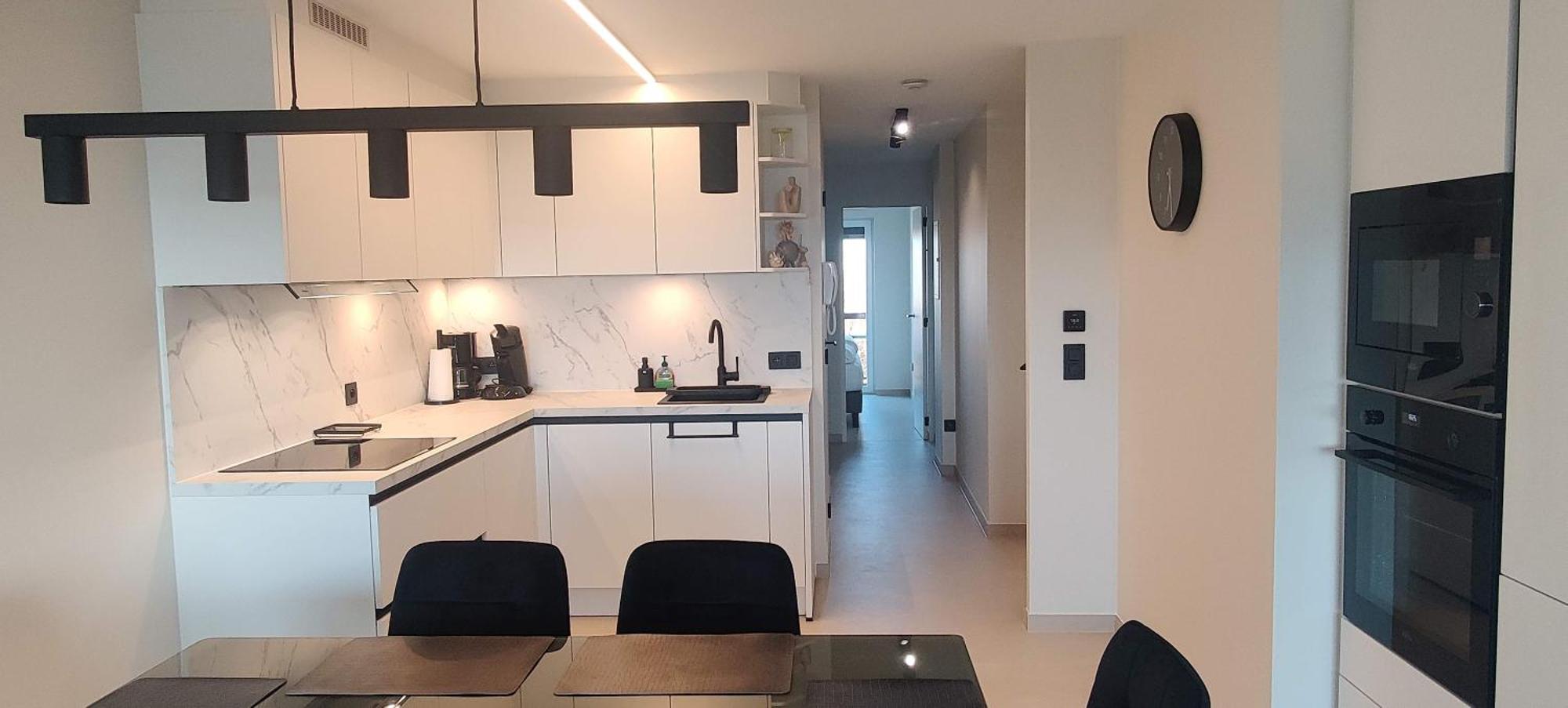 Recent Vernieuwd Appartement Met Zeezicht En Een Gratis Parkeerplaats Koksijde Exterior foto