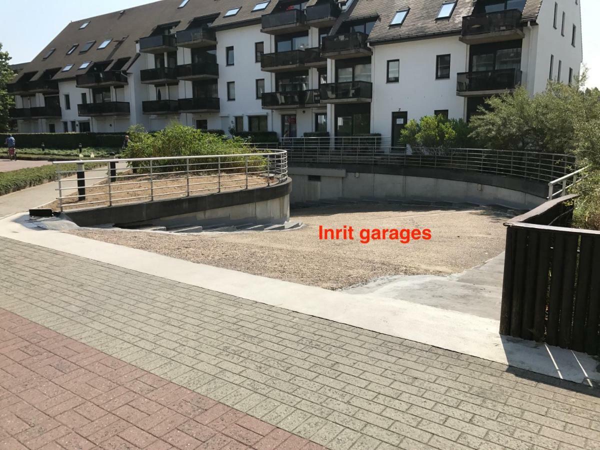 Appartement Met Zeezicht, 2 Balkons N & Z Met Prachtig Verzicht En Een Gratis Parkeerplaats Koksijde Exterior foto